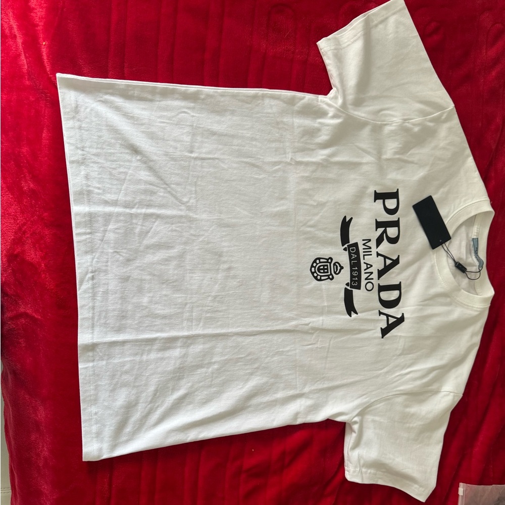 Prada T shirt white